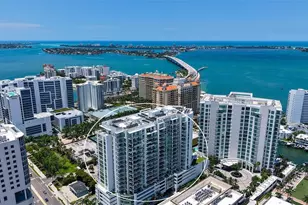 301 Quay Commons, Sarasota, FL 34236 - Photo 7
