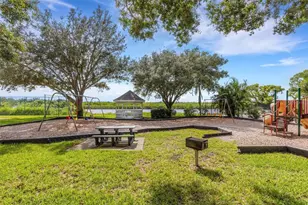 907 50th St E, Bradenton, FL 34208 - Photo 39
