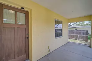 22 Christie Ave, Sarasota, FL 34232 - Photo 5