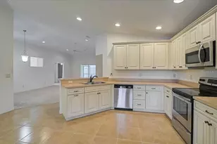 22 Christie Ave, Sarasota, FL 34232 - Photo 11