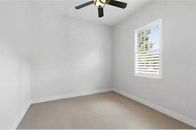 8057 Rio Bella Place, University Park, FL 34201 - Photo 31