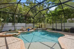 1850 Magnolia St, Sarasota, FL 34239 - Photo 25