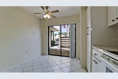 507 Lakeside Drive #507, Bradenton, FL 34210 - Photo 29
