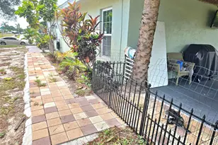 7309 Connecticut Ave, Sarasota, FL 34243 - Photo 21