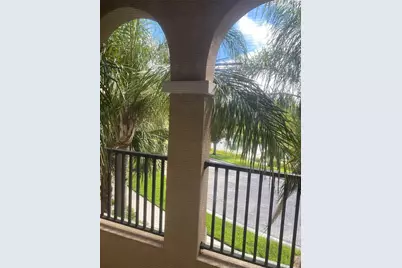 3870 82nd Avenue Cir E #104, Sarasota, FL 34243 - Photo 3