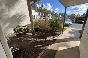 345 Springdale Dr, Bradenton, FL 34210 - Photo 15