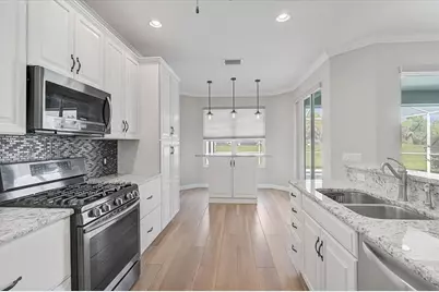 10647 Old Grove Circle, Bradenton, FL 34212 - Photo 15