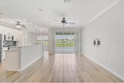 10647 Old Grove Circle, Bradenton, FL 34212 - Photo 9