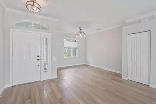10647 Old Grove Cir, Bradenton, FL 34212 - Photo 5