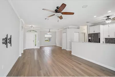 10647 Old Grove Circle, Bradenton, FL 34212 - Photo 11
