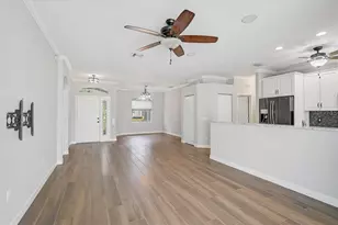 10647 Old Grove Cir, Bradenton, FL 34212 - Photo 11