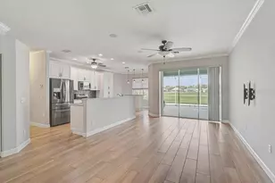 10647 Old Grove Cir, Bradenton, FL 34212 - Photo 7