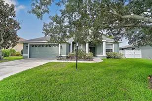 10647 Old Grove Cir, Bradenton, FL 34212 - Photo 3