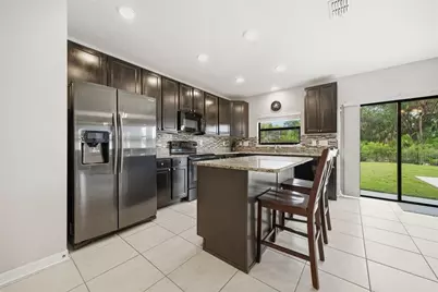 4055 Wayfarer Way, Palmetto, FL 34221 - Photo 11