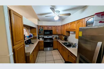 5350 Castleman Drive, Sarasota, FL 34232 - Photo 9