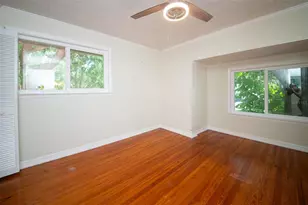 219 24th St W, Bradenton, FL 34205 - Photo 25