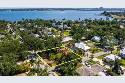 219 24 Street W, Bradenton, FL 34205 - Photo 31