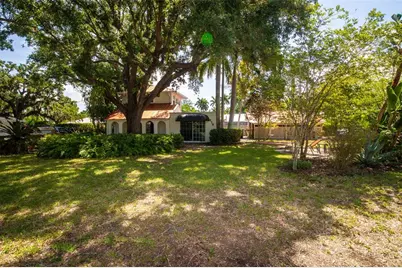 219 24 Street W, Bradenton, FL 34205 - Photo 11