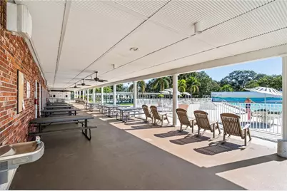 115 White Oak Way, Sarasota, FL 34237 - Photo 11