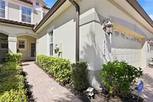 8142 Miramar Way, Bradenton, FL 34202 - Photo 5