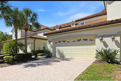 8142 Miramar Way, Bradenton, FL 34202 - Photo 3