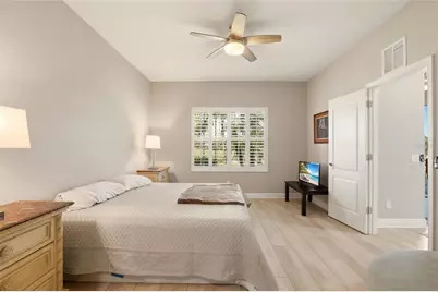 8142 Miramar Way, Bradenton, FL 34202 - Photo 15