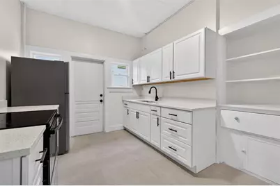 633 7th Avenue N, Saint Petersburg, FL 33701 - Photo 5