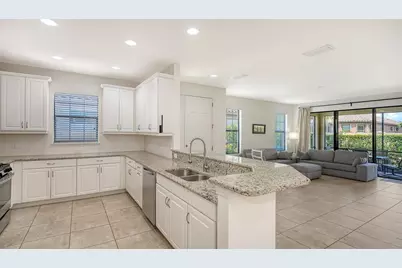 8729 Trattoria Terrace, Sarasota, FL 34238 - Photo 15