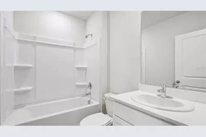 18305 Beehive Terrace, Lakewood Ranch, FL 34211 - Photo 17