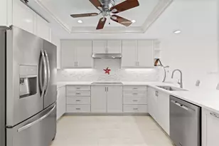 2450 Harbourside Dr, Longboat Key, FL 34228 - Photo 15