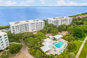 2450 Harbourside Dr, Longboat Key, FL 34228 - Photo 45