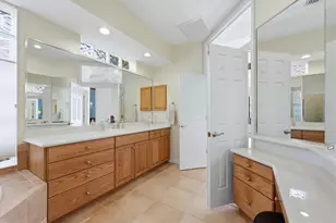 6610 Windjammer Pl, Lakewood Ranch, FL 34202 - Photo 53