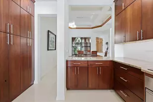 6610 Windjammer Pl, Lakewood Ranch, FL 34202 - Photo 43