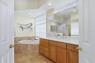 6610 Windjammer Pl, Lakewood Ranch, FL 34202 - Photo 51