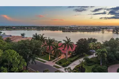 6610 Windjammer Place, Lakewood Ranch, FL 34202 - Photo 3