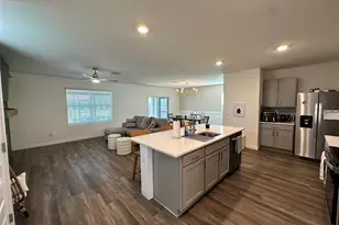17111 Barnwood Pl, Bradenton, FL 34211 - Photo 13