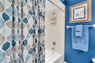 5204 Bouchard Cir, Sarasota, FL 34238 - Photo 19