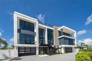 703 S Bay Blvd, Anna Maria, FL 34216 - Photo 5