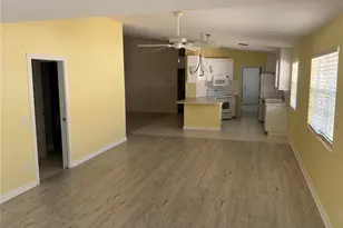 8004 Camminare Dr, Sarasota, FL 34238 - Photo 23