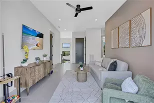 275 Lime Cir, Sarasota, FL 34237 - Photo 21