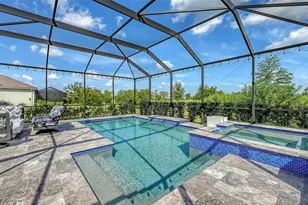 8542 Frangipani Terrace, Sarasota, FL 34240 - Photo 3