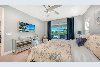 8542 Frangipani Terrace, Sarasota, FL 34240 - Photo 13