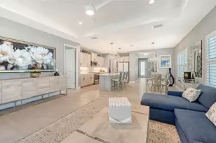 8542 Frangipani Terrace, Sarasota, FL 34240 - Photo 5