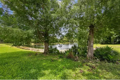 7058 Twin Hills Terrace, Lakewood Ranch, FL 34202 - Photo 41