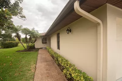 7403 Carnoustie Drive #7D, Sarasota, FL 34238 - Photo 17