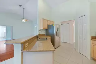 9655 Lake Douglas Pl, Orlando, FL 32817 - Photo 9