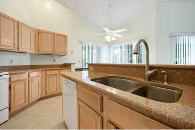 9655 Lake Douglas Place, Orlando, FL 32817 - Photo 11