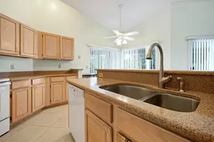 9655 Lake Douglas Pl, Orlando, FL 32817 - Photo 11