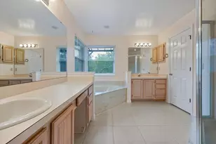 9655 Lake Douglas Pl, Orlando, FL 32817 - Photo 25
