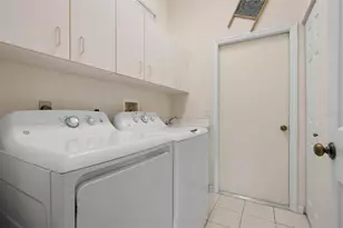 880 Chalmers Dr, Venice, FL 34293 - Photo 37